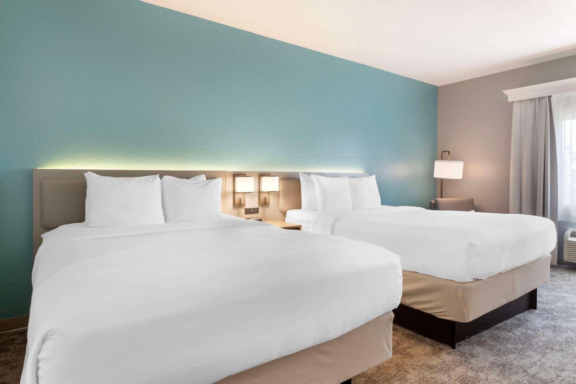 Comfort Inn & Suites Davenport - Quad Cities מראה חיצוני תמונה