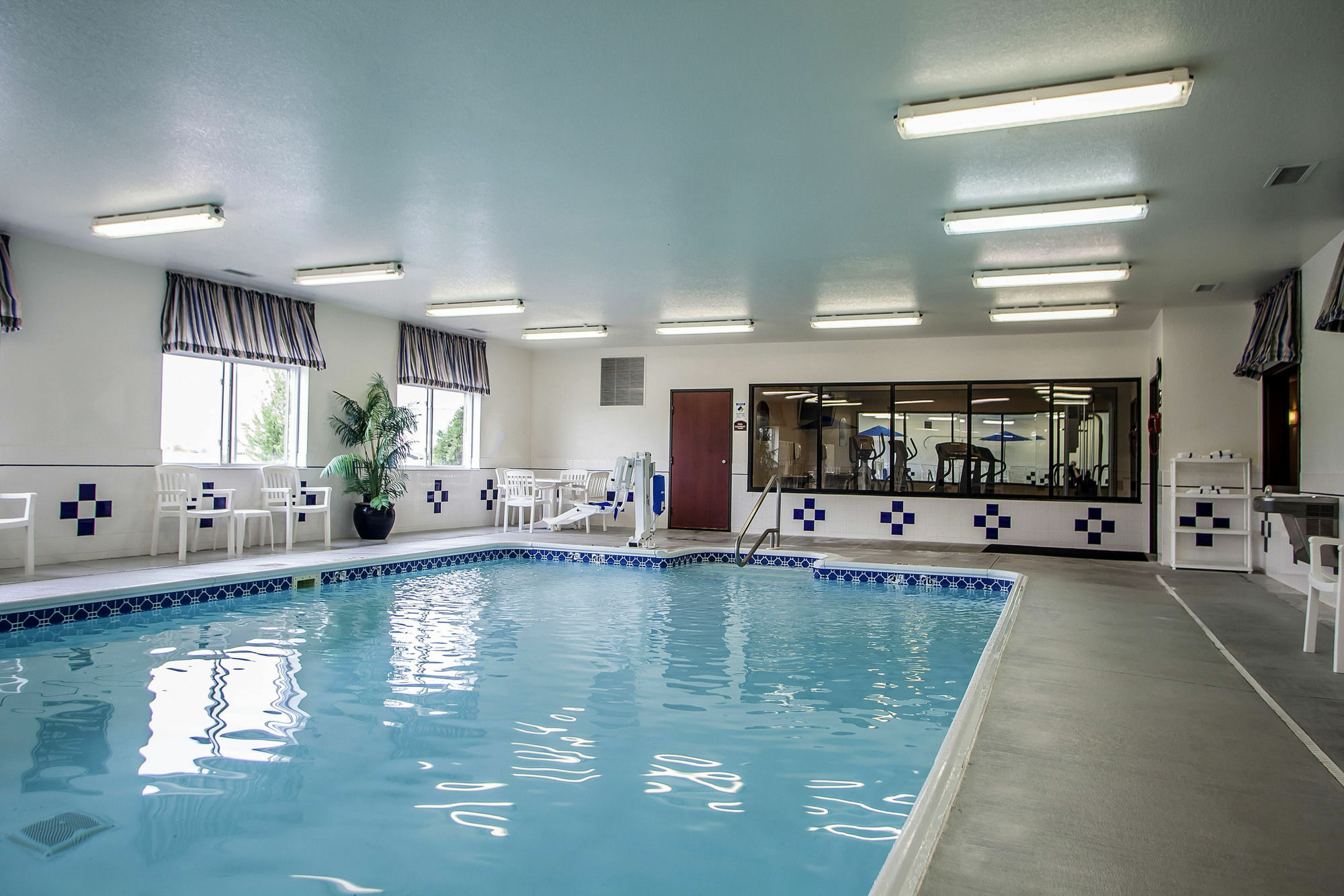 Comfort Inn & Suites Davenport - Quad Cities מראה חיצוני תמונה