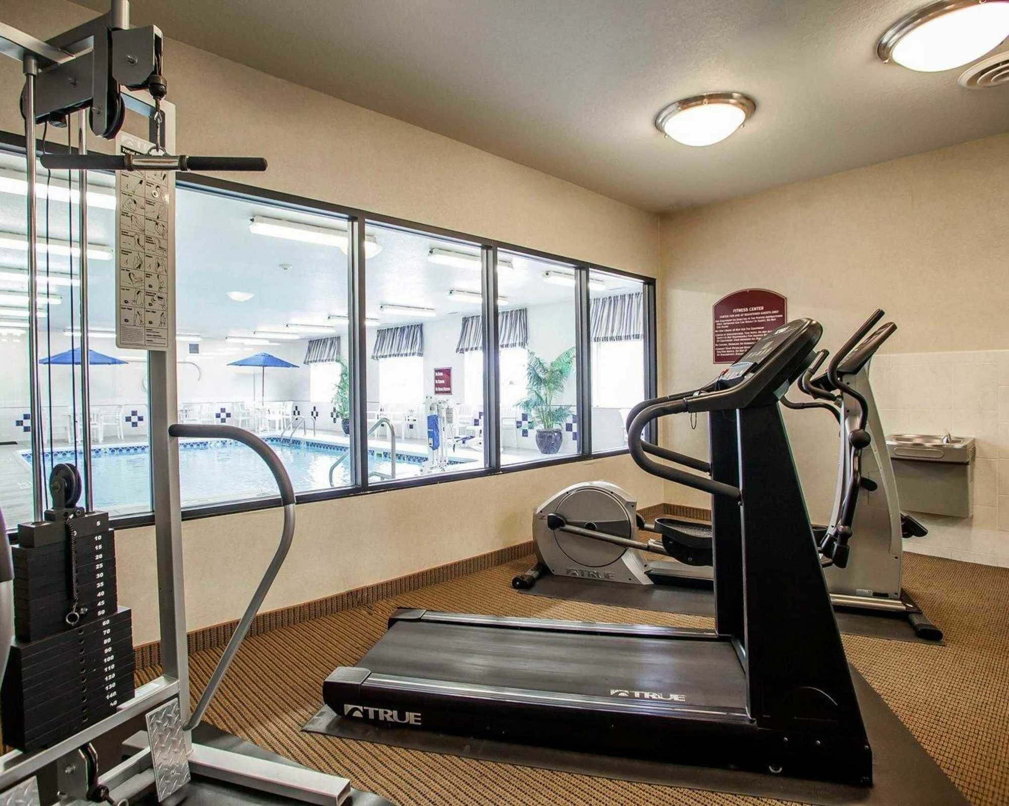 Comfort Inn & Suites Davenport - Quad Cities מראה חיצוני תמונה